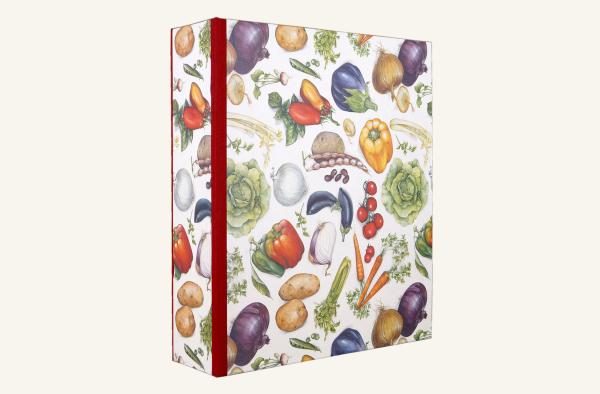 Great recipe folder printed with high quality handcrafted vegetables